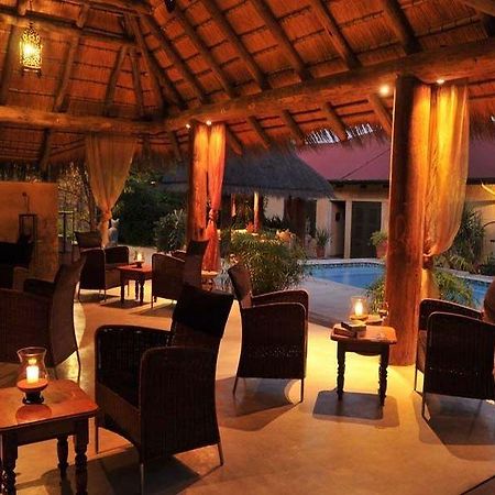 Villa Verdi Guesthouse Windhoek Exterior photo